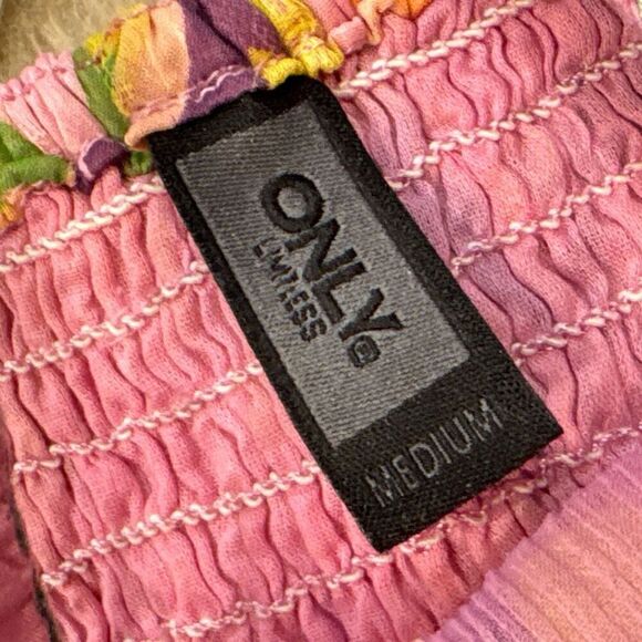 Only limitless colorful halter dress size medium - Picture 3 of 5